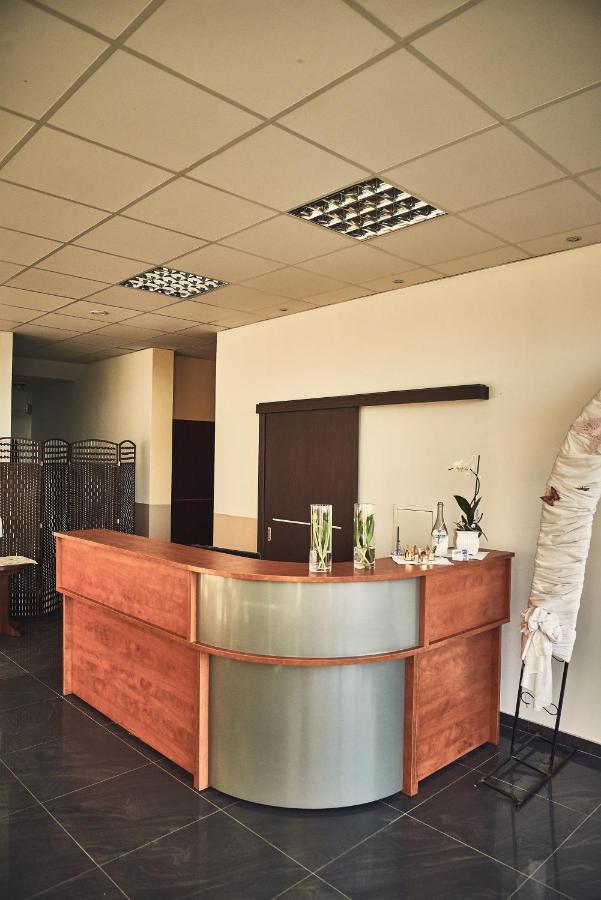 Hotel Ab Tychy Extérieur photo